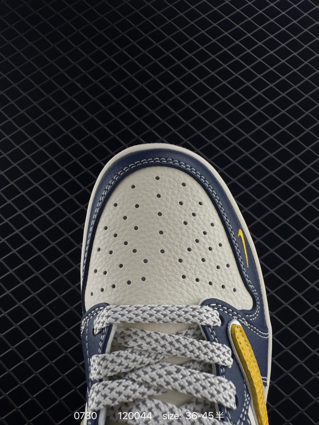 Nike Air Jordan 1 x Travis Scott AJ1